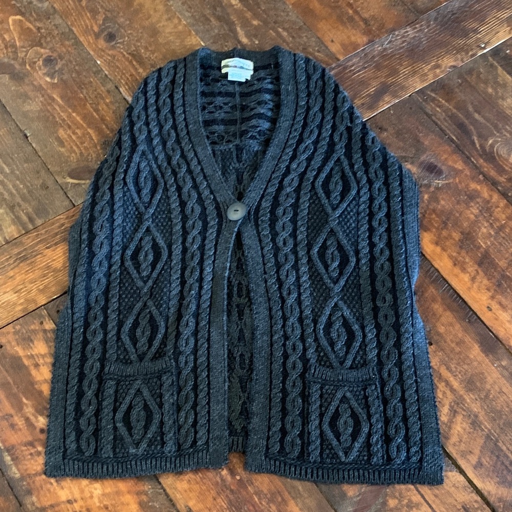 Like new Aran Crafts Black & grey Cable Knit Open-Front vest/sweater merino wool